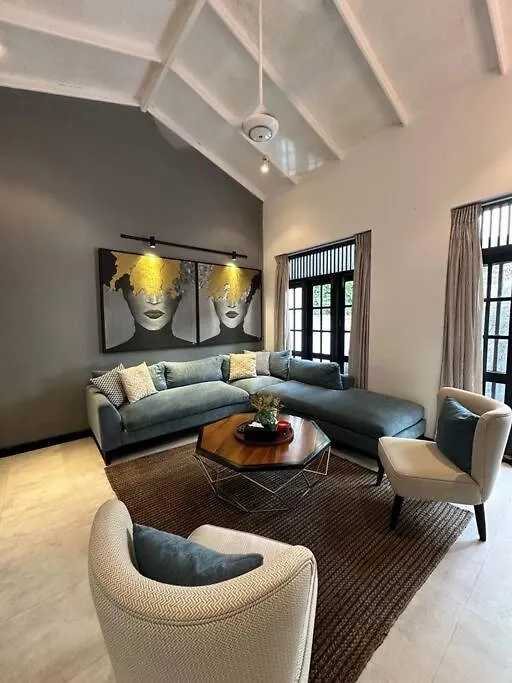 Spacious 3-Bedroom House In Colombo contacts
